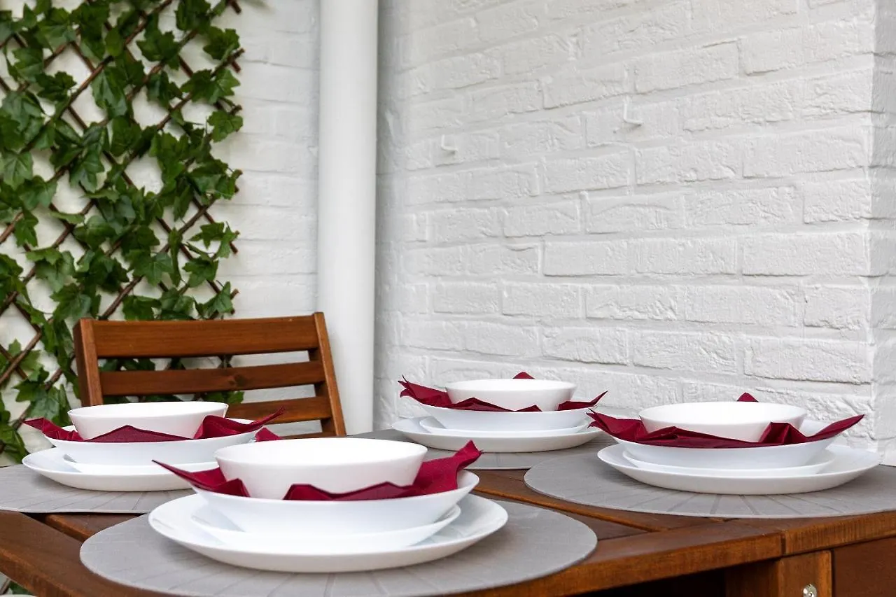 Luxe Apt With Parking & Garden In Wilrijk Antwerp Apartment